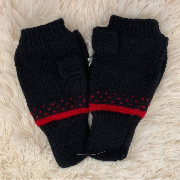 Hollister Knit Gloves - Picture 3 of 4